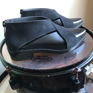 Melissa jelly suede black ankle boot size 6